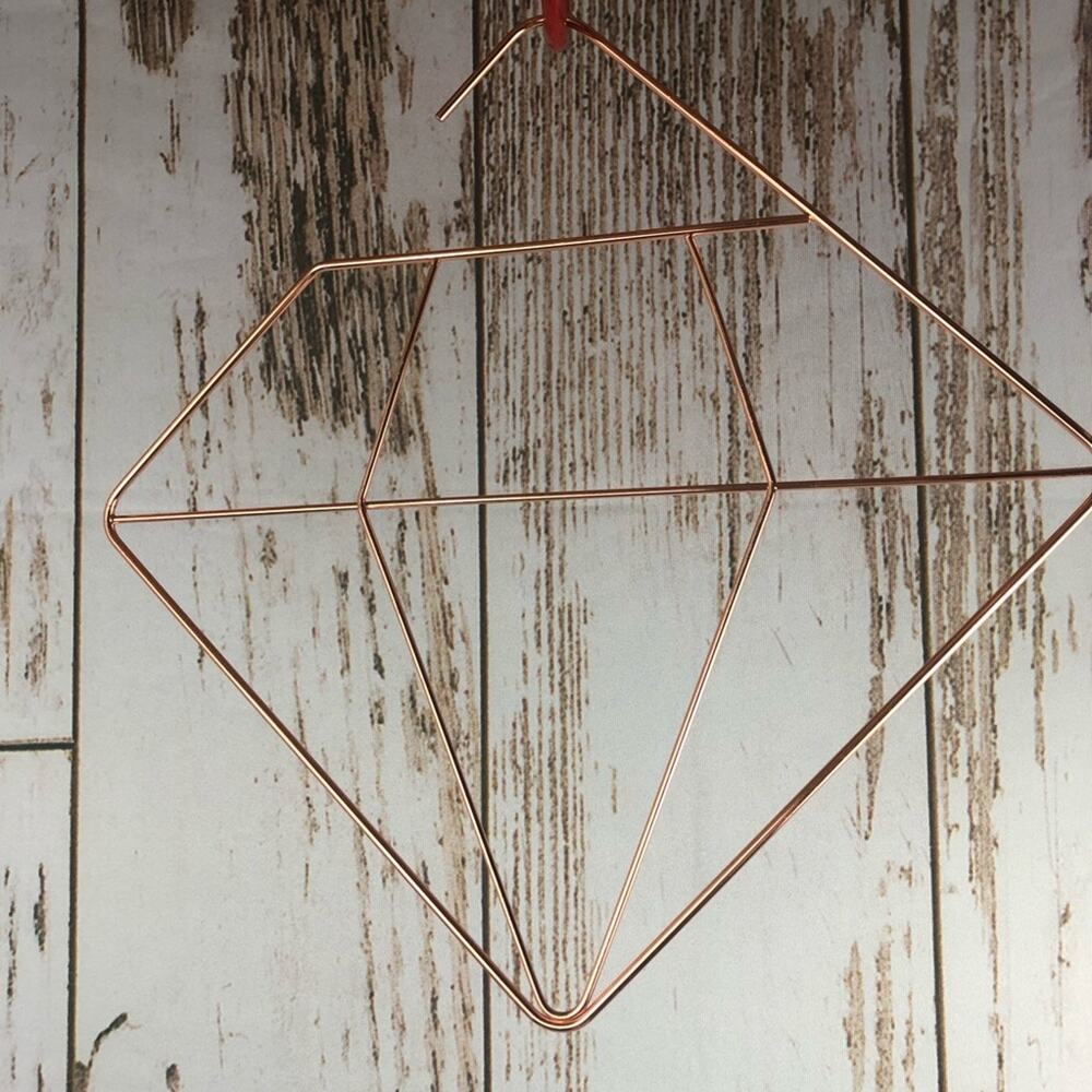 Rose Gold, Diamond Shaped Scarf Hanger. In excellent condition!